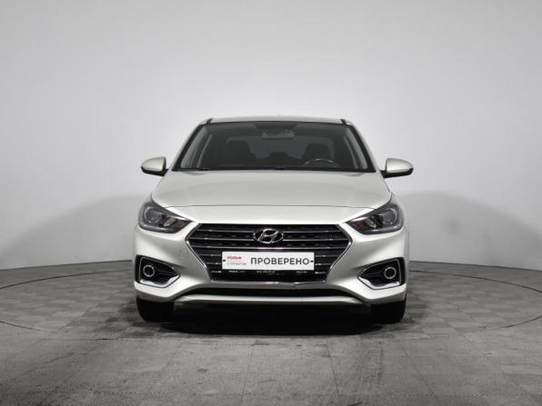 Hyundai Solaris II с пробегом 2020 года, цена 1 379 000 рублей, 124106 км, седан, Автокод Объявления