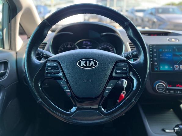 Kia Cerato III Рестайлинг (Classic) с пробегом 2019 года, цена 1 620 000 рублей, 107009 км, седан, Автокод Объявления