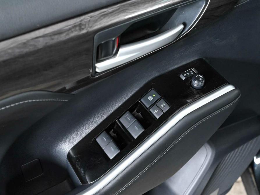 Toyota Highlander IV (XU70) Екатеринбург  - изображение 21