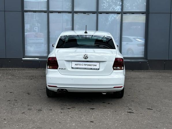 Volkswagen Polo V Рестайлинг с пробегом 2018 года, цена 1 249 000 рублей, 108855 км, седан, Автокод Объявления