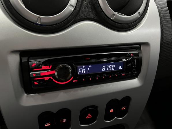 Renault Sandero I с пробегом 2011 года, цена 595 000 рублей, 61413 км, хэтчбек, Автокод Объявления