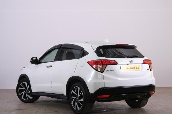 Honda Vezel I с пробегом 2016 года, цена 1 889 000 рублей, 71000 км, внедорожник, Автокод Объявления