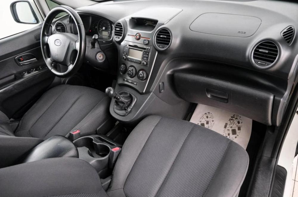 Kia Carens II (UN) Красноярск  - изображение 13