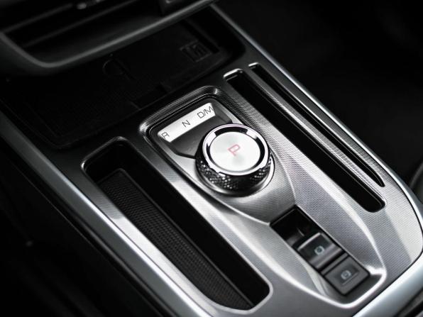 Haval Jolion I Рестайлинг с пробегом 2023 года, цена 1 899 000 рублей, 31822 км, внедорожник, Автокод Объявления