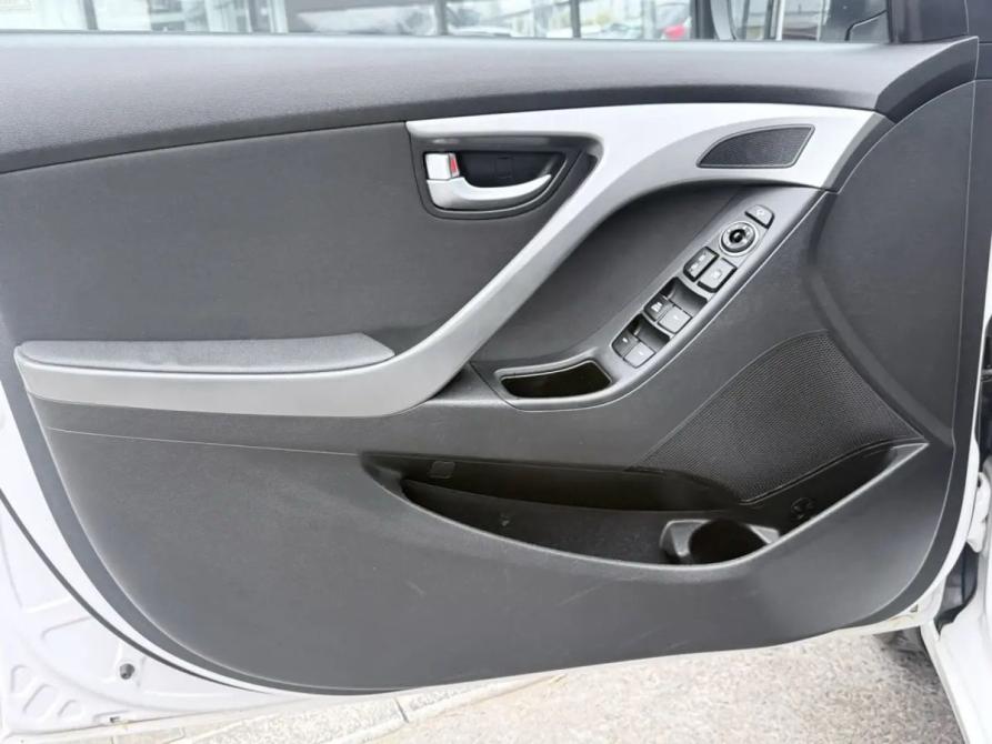 Hyundai Elantra V (MD) Рестайлинг Волгоград  - изображение 7