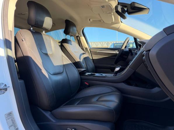 Ford Mondeo V с пробегом 2017 года, цена 1 375 000 рублей, 187000 км, седан, Автокод Объявления
