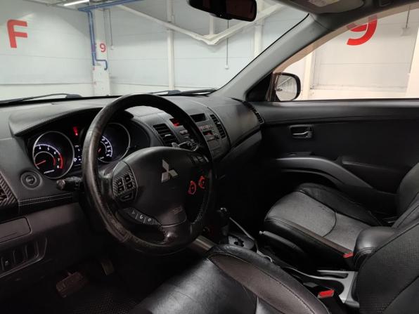 Mitsubishi Outlander II Рестайлинг с пробегом 2012 года, цена 1 099 000 рублей, 192471 км, внедорожник, Автокод Объявления