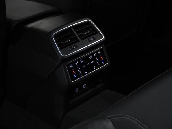 Audi A6 V (C8) с пробегом 2021 года, цена 5 497 077 рублей, 65741 км, седан, Автокод Объявления