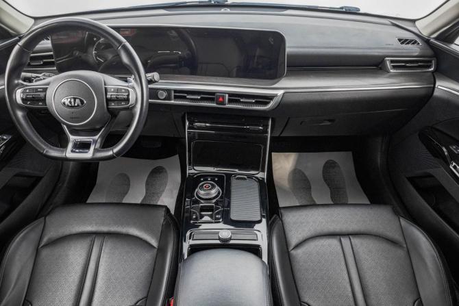 Kia K5 III с пробегом 2020 года, цена 2 799 000 рублей, 31300 км, седан, Автокод Объявления