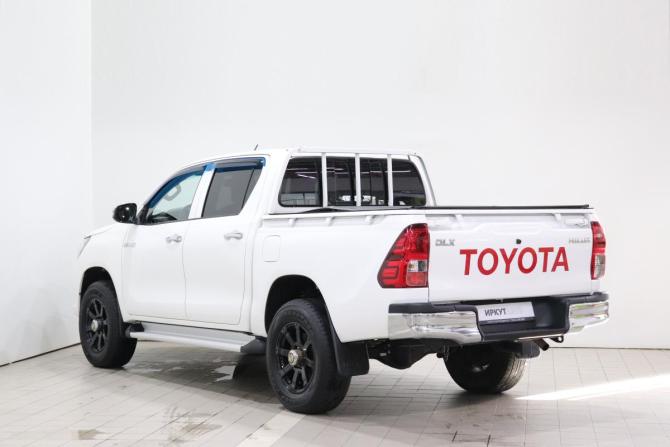 Toyota Hilux VIII Рестайлинг 2 с пробегом 2022 года, цена 4 580 000 рублей, 115442 км, пикап, Автокод Объявления