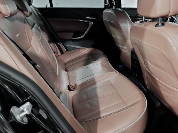 Opel Insignia I с пробегом 2013 года, цена 810 000 рублей, 220989 км, хэтчбек, Автокод Объявления