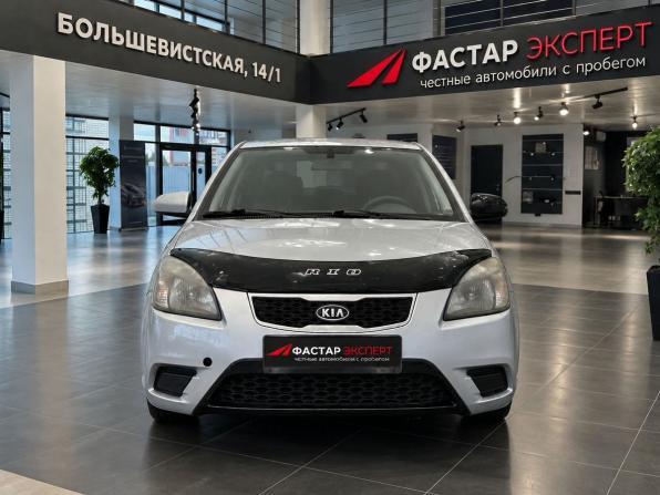 Kia Rio II Рестайлинг с пробегом 2011 года, цена 399 000 рублей, 197707 км, седан, Автокод Объявления