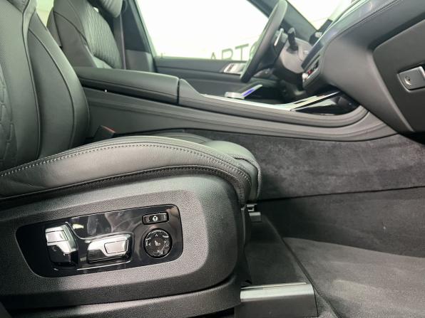BMW X7 I (G07) Рестайлинг с пробегом 2025 года, цена 15 550 000 рублей, 5294 км, внедорожник, Автокод Объявления