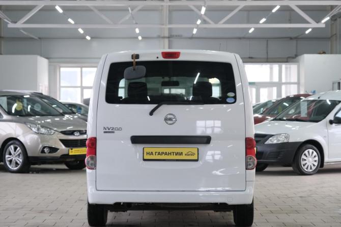 Nissan NV200 с пробегом 2011 года, цена 799 000 рублей, 260000 км, минивэн, Автокод Объявления