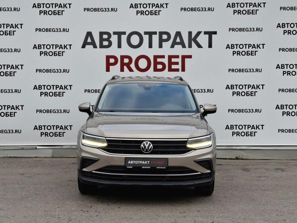 Volkswagen Tiguan II Рестайлинг с пробегом 2021 года, цена 2 495 000 рублей, 81314 км, внедорожник, Автокод Объявления