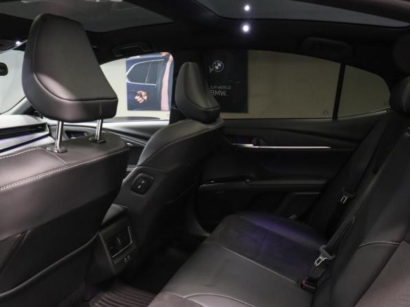 Toyota Camry IX (XV80) China Market с пробегом 2025 года, цена 4 336 000 рублей, 7950 км, седан, Автокод Объявления