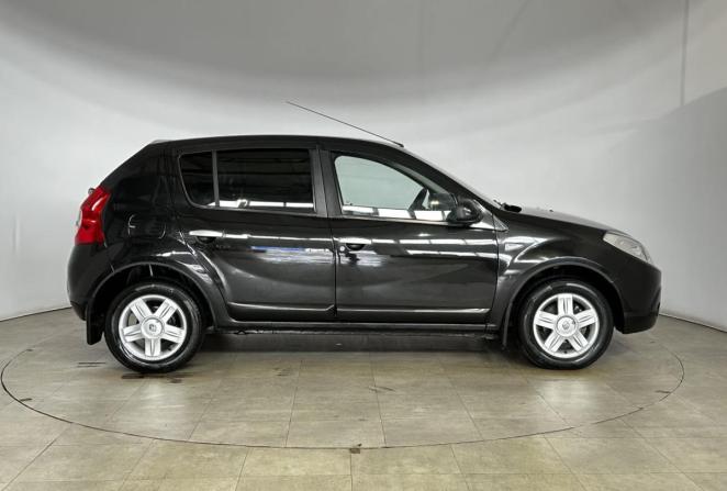 Renault Sandero I с пробегом 2012 года, цена 570 000 рублей, 105496 км, хэтчбек, Автокод Объявления