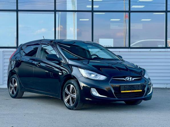 Hyundai Solaris I с пробегом 2011 года, цена 645 000 рублей, 142000 км, седан, Автокод Объявления