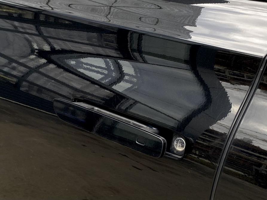 Hongqi E-HS9 Москва  - изображение 22