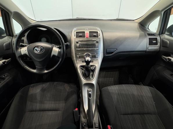 Toyota Auris I с пробегом 2008 года, цена 710 000 рублей, 147405 км, хэтчбек, Автокод Объявления