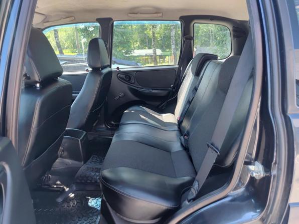 Chevrolet Niva I Рестайлинг с пробегом 2013 года, цена 373 000 рублей, 207600 км, внедорожник, Автокод Объявления