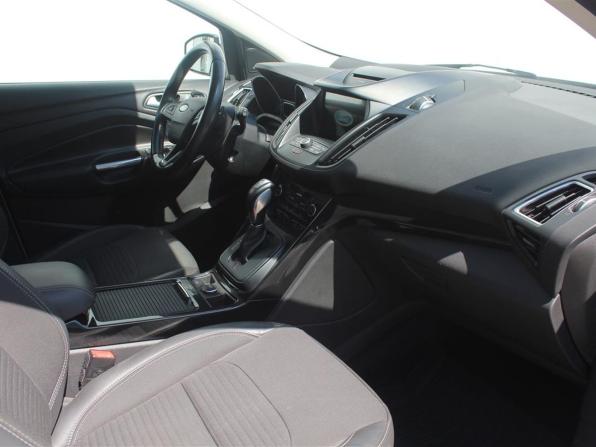 Ford Kuga II Рестайлинг с пробегом 2017 года, цена 1 299 000 рублей, 131132 км, внедорожник, Автокод Объявления