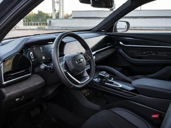 Geely Monjaro I с пробегом 2025 года, цена 3 600 000 рублей, 5290 км, внедорожник, Автокод Объявления