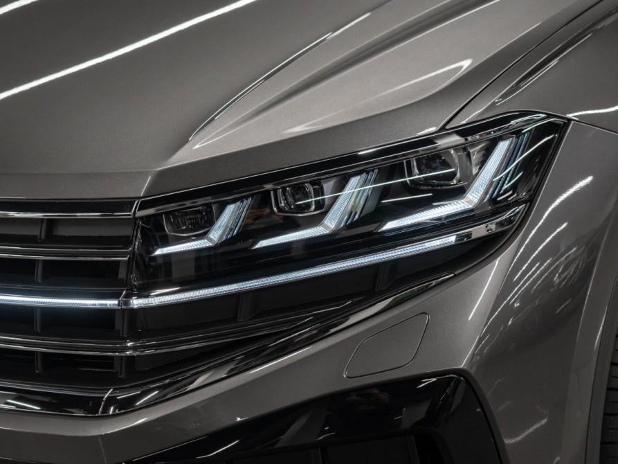 Volkswagen Touareg III Рестайлинг Москва  - изображение 29