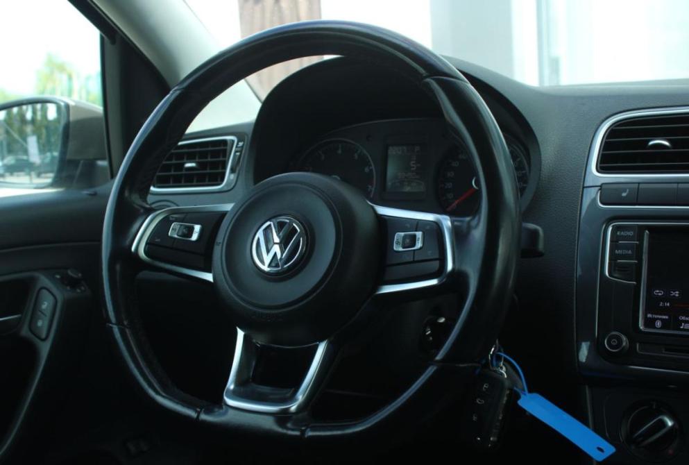 Volkswagen Polo V Рестайлинг Саратов  - изображение 14