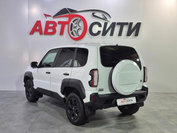 Lada (ВАЗ) Niva Travel I с пробегом 2024 года, цена 1 270 000 рублей, 11275 км, внедорожник, Автокод Объявления