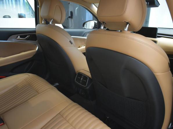 Genesis G70 I Рестайлинг с пробегом 2021 года, цена 3 649 000 рублей, 59800 км, седан, Автокод Объявления