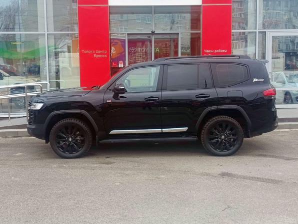 Toyota Land Cruiser 300 Series с пробегом 2022 года, цена 12 100 000 рублей, 36200 км, внедорожник, Автокод Объявления