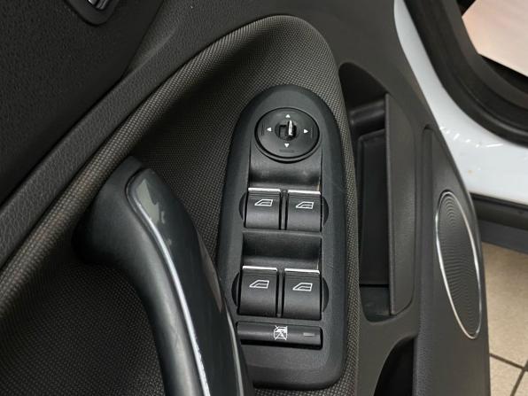 Ford Kuga I с пробегом 2012 года, цена 1 020 000 рублей, 150895 км, внедорожник, Автокод Объявления