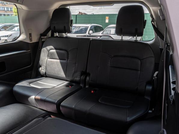 Toyota Land Cruiser 200 Series Рестайлинг 1 с пробегом 2012 года, цена 3 550 000 рублей, 133536 км, внедорожник, Автокод Объявления