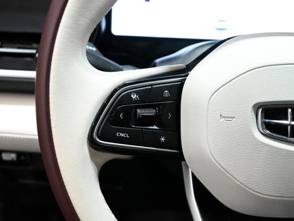 Geely Monjaro I с пробегом 2023 года, цена 3 700 000 рублей, 23590 км, внедорожник, Автокод Объявления