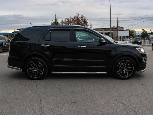 Ford Explorer V Рестайлинг с пробегом 2017 года, цена 1 970 000 рублей, 237929 км, внедорожник, Автокод Объявления