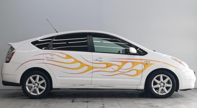 Toyota Prius II Рестайлинг (XW20) с пробегом 2006 года, цена 750 000 рублей, 201955 км, лифтбек, Автокод Объявления