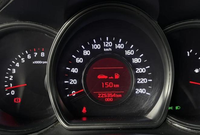 Kia Ceed I Рестайлинг с пробегом 2012 года, цена 795 000 рублей, 225338 км, хэтчбек, Автокод Объявления