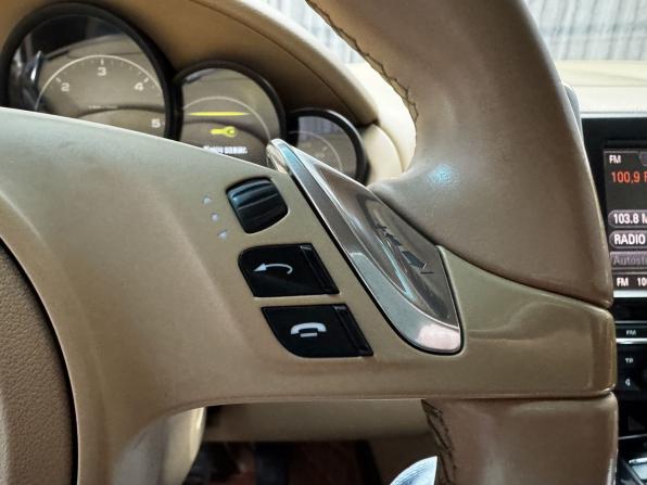 Porsche Cayenne II (958) с пробегом 2011 года, цена 2 550 000 рублей, 246269 км, внедорожник, Автокод Объявления