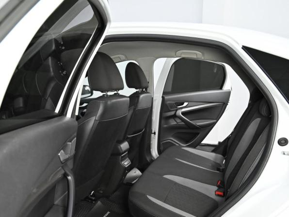 Lada (ВАЗ) Vesta I Рестайлинг (NG) с пробегом 2023 года, цена 999 000 рублей, 27916 км, седан, Автокод Объявления