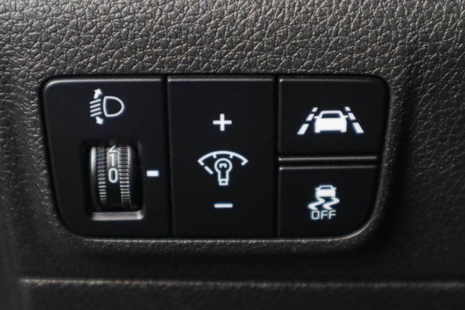 Kia K5 III с пробегом 2020 года, цена 2 559 000 рублей, 93800 км, седан, Автокод Объявления