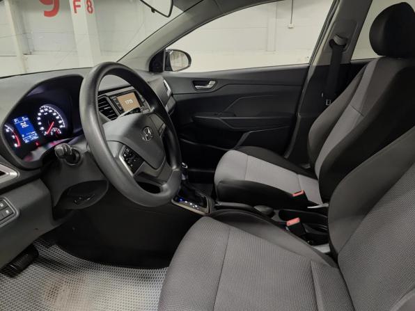 Hyundai Solaris II с пробегом 2019 года, цена 1 350 000 рублей, 114760 км, седан, Автокод Объявления