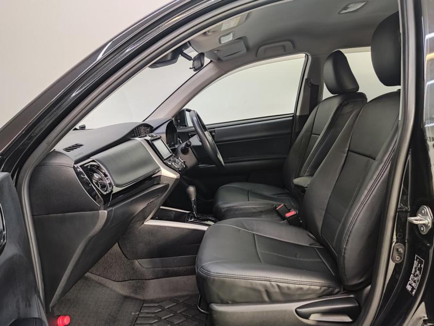Toyota Corolla XI (E160 E170) Рестайлинг 2 Барнаул  - изображение 15
