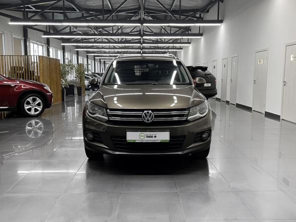 Volkswagen Tiguan I Рестайлинг с пробегом 2014 года, цена 1 210 000 рублей, 182403 км, внедорожник, Автокод Объявления