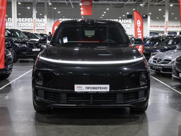 Li Auto (Lixiang) L9 I с пробегом 2023 года, цена 5 749 000 рублей, 68400 км, внедорожник, Автокод Объявления