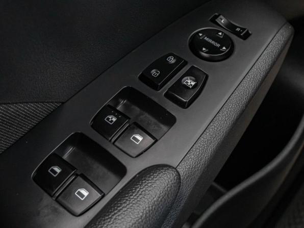 Hyundai Solaris II с пробегом 2019 года, цена 1 499 000 рублей, 127833 км, седан, Автокод Объявления