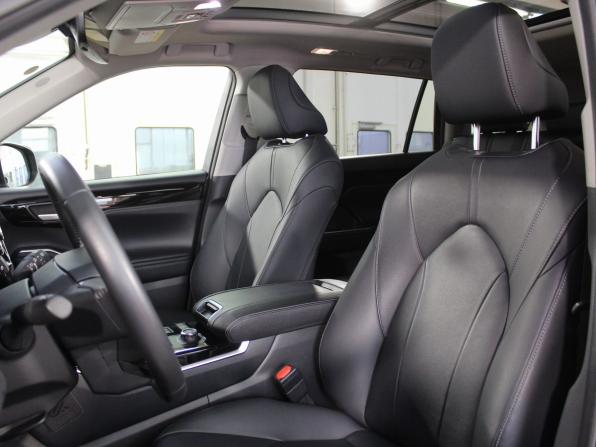 Toyota Highlander IV (XU70) с пробегом 2023 года, цена 5 000 000 рублей, 37357 км, внедорожник, Автокод Объявления