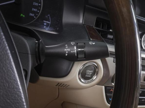 Lexus ES VI с пробегом 2014 года, цена 2 199 000 рублей, 208490 км, седан, Автокод Объявления