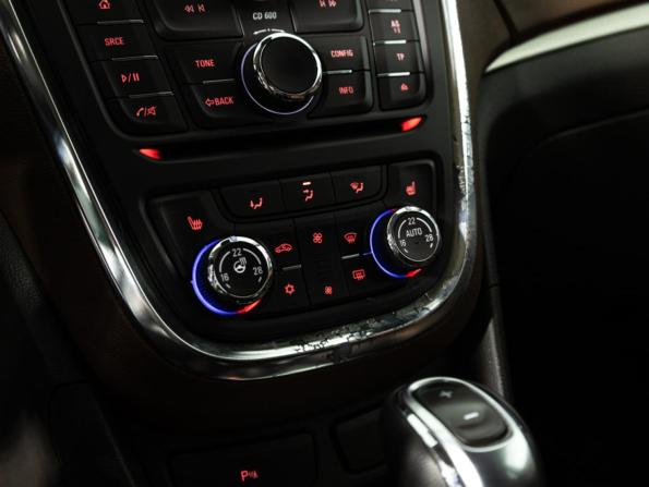 Opel Mokka I с пробегом 2015 года, цена 1 099 700 рублей, 149000 км, внедорожник, Автокод Объявления