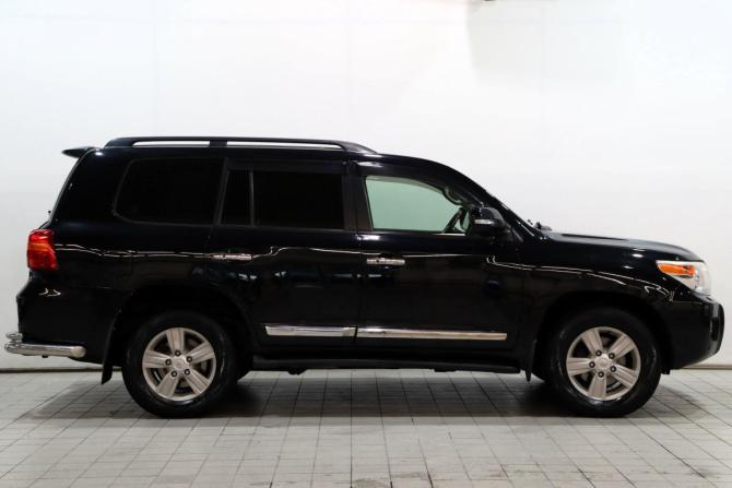 Toyota Land Cruiser 200 Series Рестайлинг 1 с пробегом 2012 года, цена 3 450 000 рублей, 338690 км, внедорожник, Автокод Объявления
